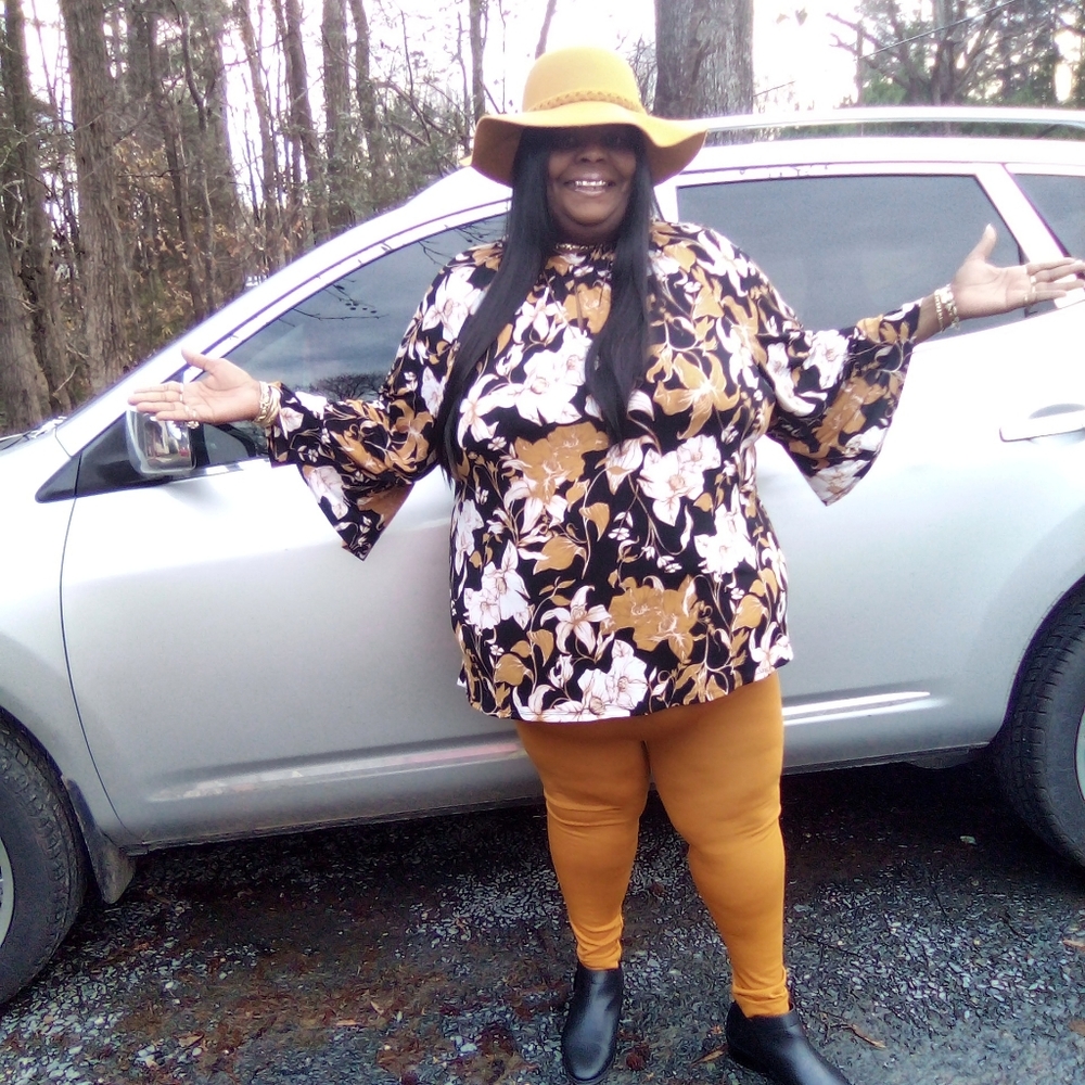 Meet your Posher, Virginia